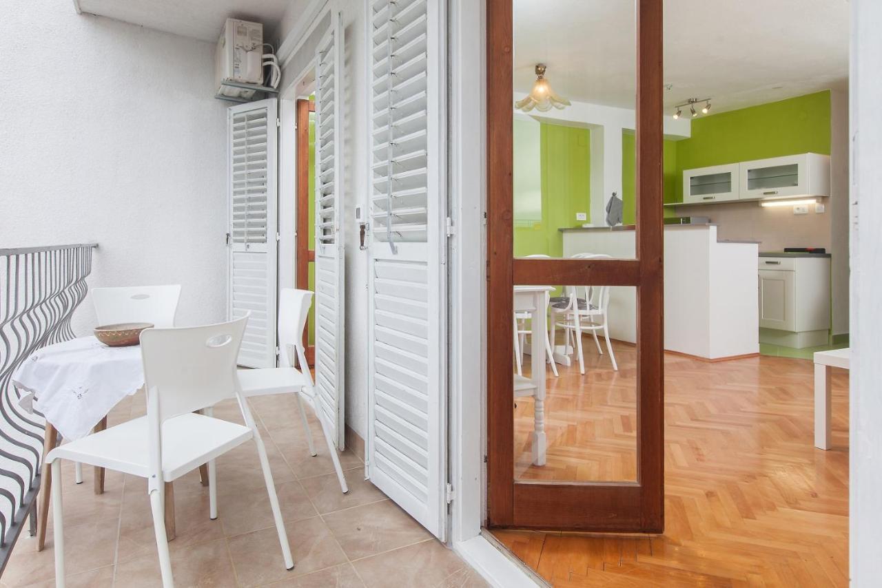 פודגורה Vega Apartments מראה חיצוני תמונה