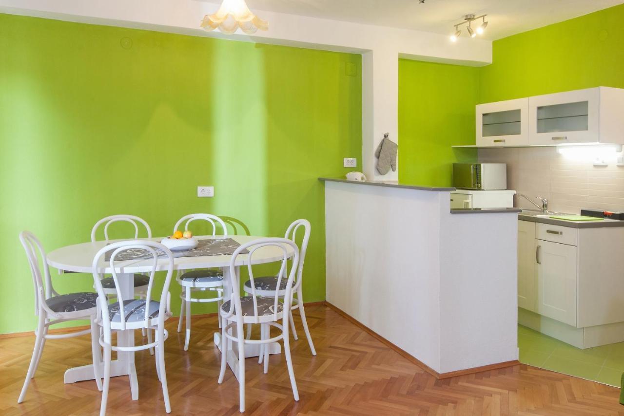 פודגורה Vega Apartments מראה חיצוני תמונה